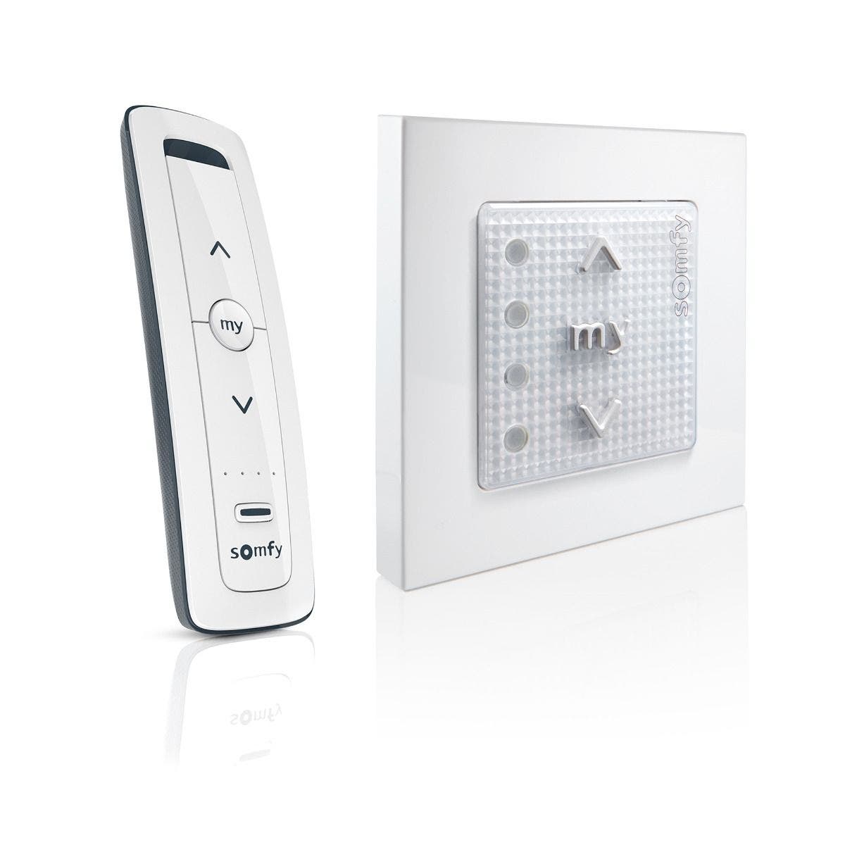 Smoove 4 RTS Wall Switch: Convenient Control for Your Somfy RTS